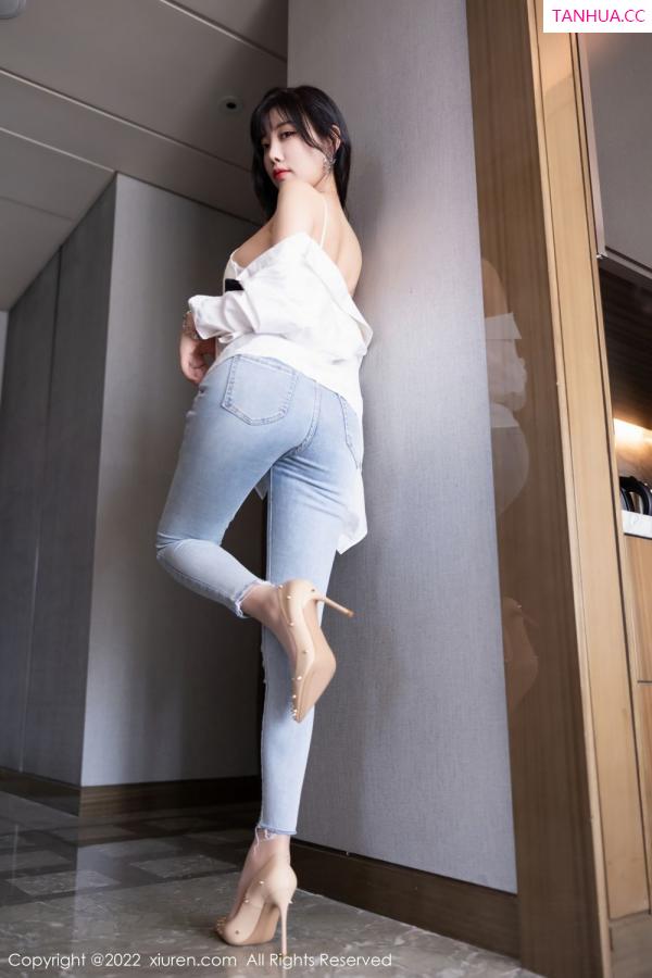 杨晨晨 sugar小甜心CC [XiuRen]高清写真图 2022.09.20 No.5614 杨晨晨Yome第28张图片